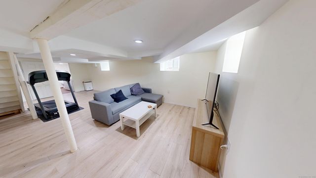 47 Foxon Place, New Britain, CT 06053