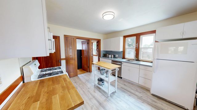 47 Foxon Place, New Britain, CT 06053