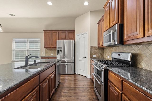 4703 Liberty Hill Trail, Sherman, TX 75092