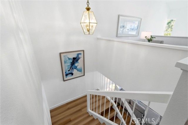 18130 Andrea Circle 4, Northridge (los Angeles), CA 91325