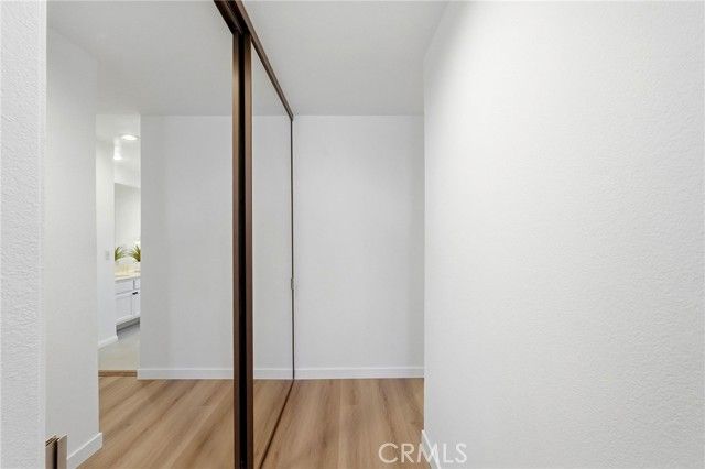 18130 Andrea Circle 4, Northridge (los Angeles), CA 91325