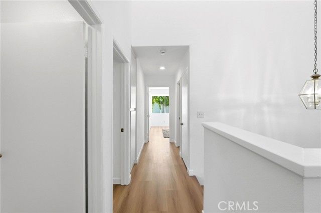 18130 Andrea Circle 4, Northridge (los Angeles), CA 91325