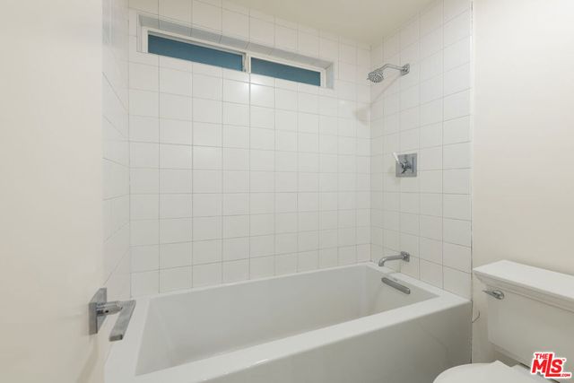 532 N Rossmore Avenue 108, Los Angeles, CA 90004