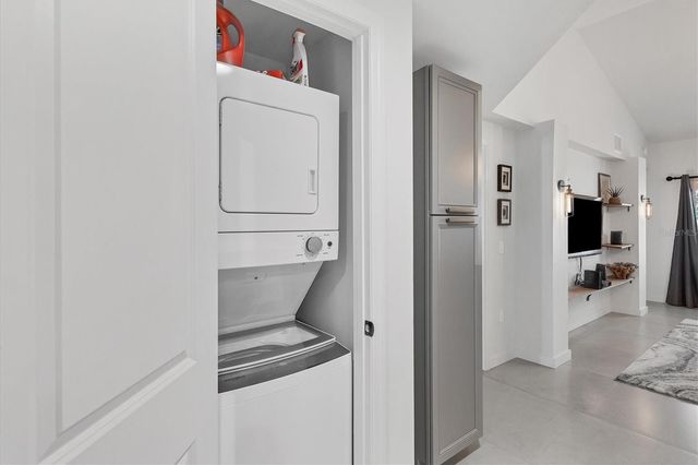 3401 54TH DRIVE W 203, Bradenton, FL 34210