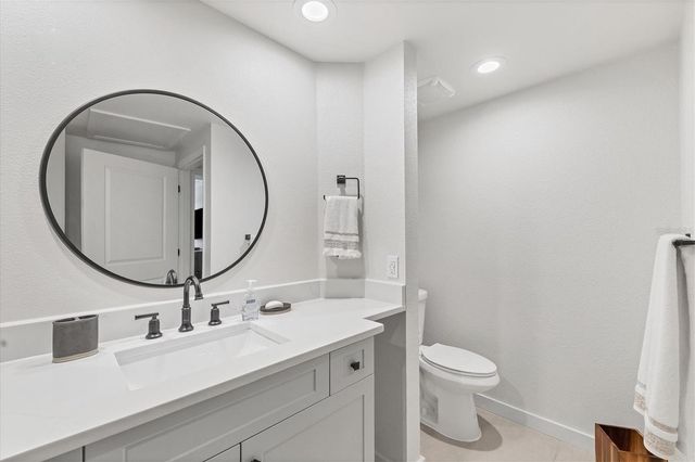 3401 54TH DRIVE W 203, Bradenton, FL 34210