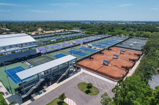 3401 54TH DRIVE W 203, Bradenton, FL 34210