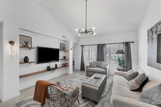 3401 54TH DRIVE W 203, Bradenton, FL 34210