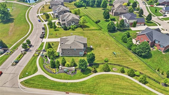 2051 Stonewater Drive, Washington Twp, OH 45458