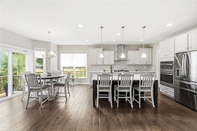 2051 Stonewater Drive, Washington Twp, OH 45458