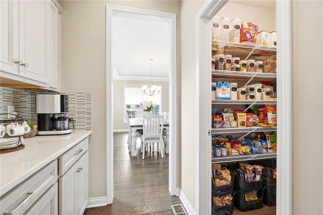 2051 Stonewater Drive, Washington Twp, OH 45458