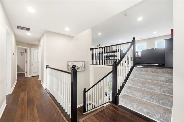 2051 Stonewater Drive, Washington Twp, OH 45458