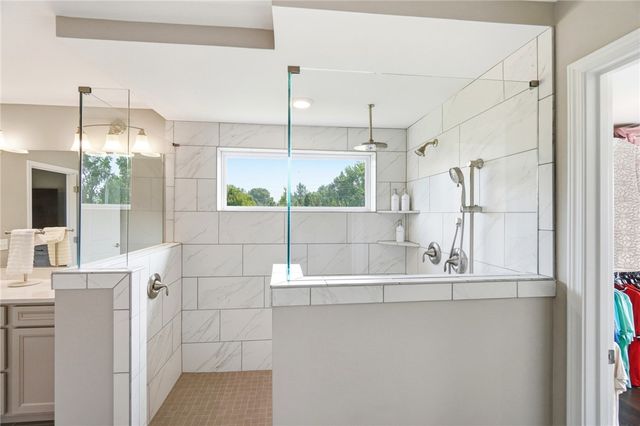 2051 Stonewater Drive, Washington Twp, OH 45458