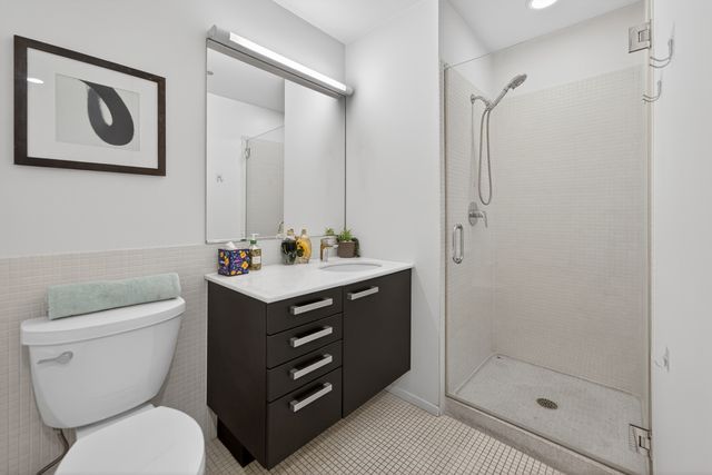 550 N St Clair Street 1501, Chicago, IL 60611