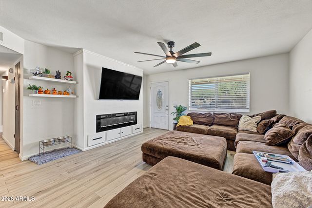 1045 S DREW Street, Mesa, AZ 85210