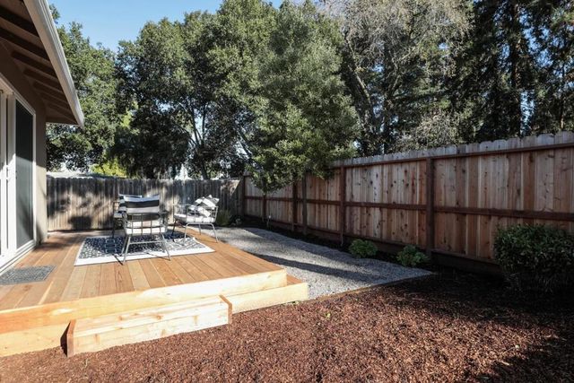 751 Myrtle Street, Redwood City, CA 94061