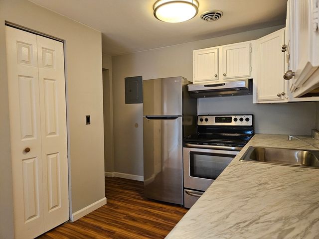 38 Carey Ave 3, Watertown, MA 02472