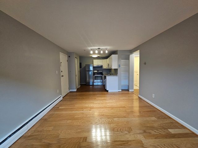 38 Carey Ave 3, Watertown, MA 02472