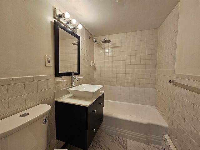 38 Carey Ave 3, Watertown, MA 02472