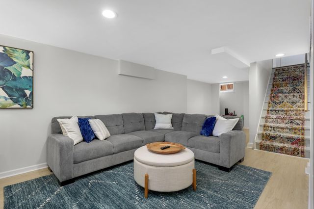 7601 Pillsbury Avenue S, Richfield, MN 55423