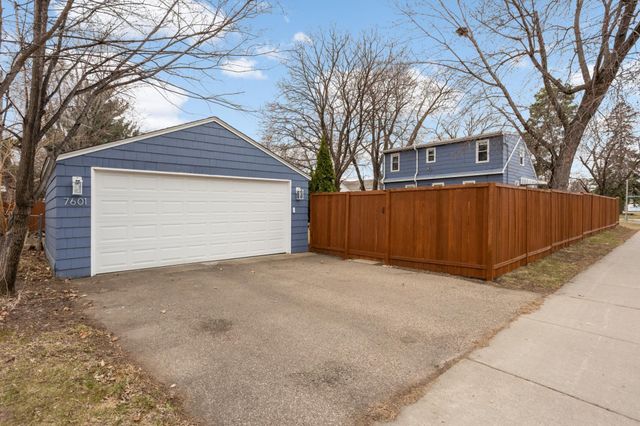 7601 Pillsbury Avenue S, Richfield, MN 55423