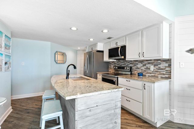 317 E Beach Boulevard 303A, Gulf Shores, AL 36542