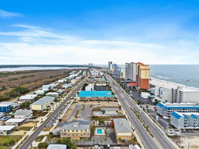 317 E Beach Boulevard 303A, Gulf Shores, AL 36542