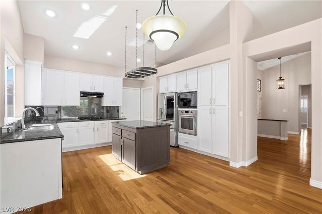 2870 Deerwood Court, Henderson, NV 89074