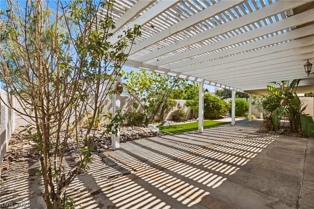 2870 Deerwood Court, Henderson, NV 89074