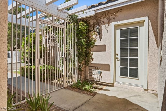 2870 Deerwood Court, Henderson, NV 89074