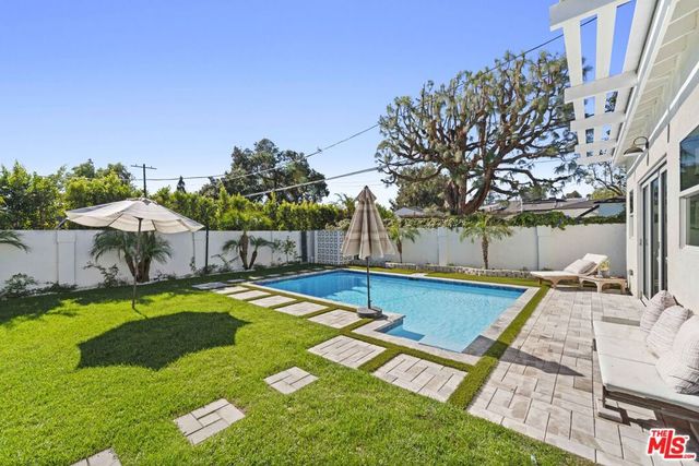 5057 Biloxi Avenue, North Hollywood, CA 91601
