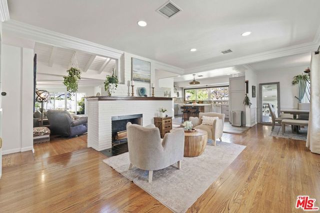 5057 Biloxi Avenue, North Hollywood, CA 91601