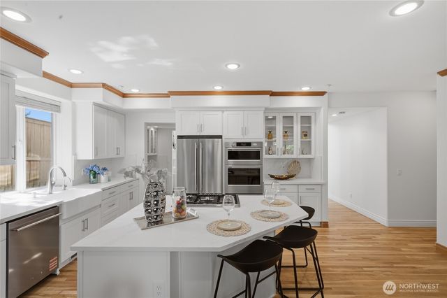 1847 145th Place SE, Bellevue, WA 98007