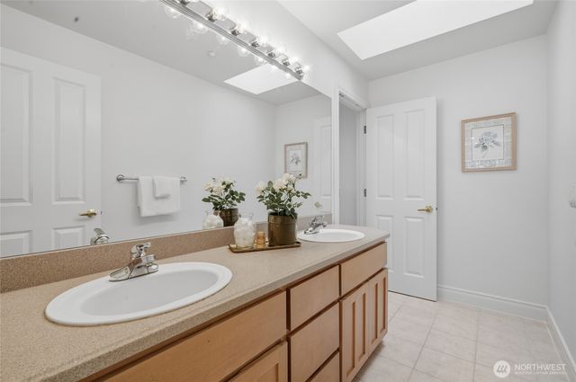 1847 145th Place SE, Bellevue, WA 98007