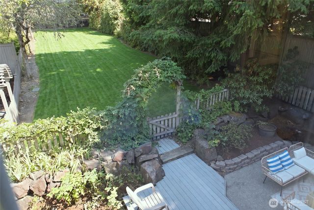 1847 145th Place SE, Bellevue, WA 98007