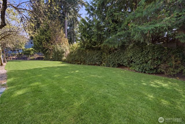 1847 145th Place SE, Bellevue, WA 98007