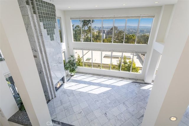 1255 Hilldale, West Hollywood, CA 90069