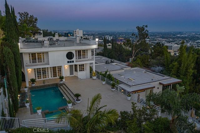 1255 Hilldale, West Hollywood, CA 90069