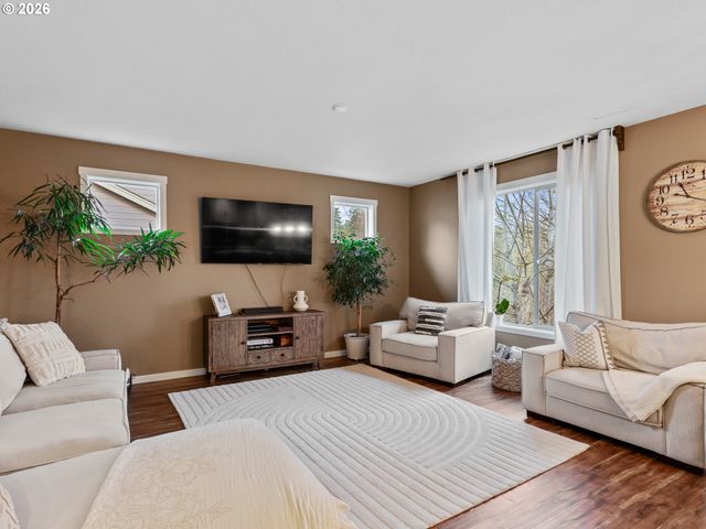 601 Stone View Way, Kalama, WA 98625