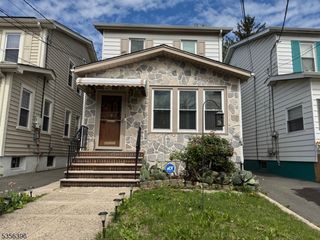 77 Coolidge St, Irvington Twp., NJ 07111