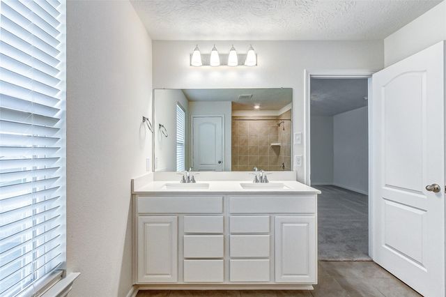 12451 Buck Sable Lane, Houston, TX 77044