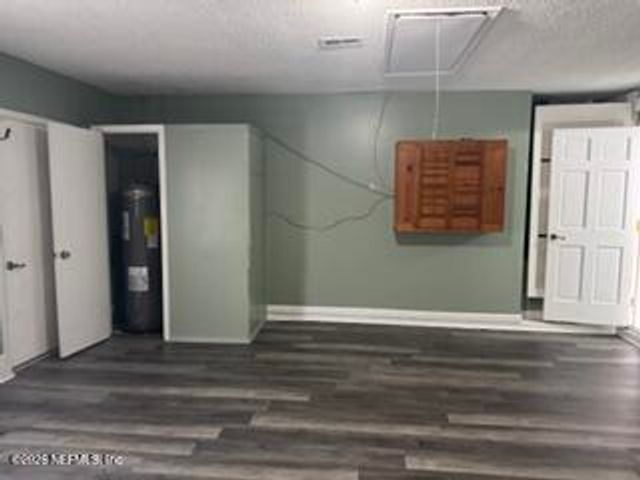 8166 ROCKY CREEK Drive, Jacksonville, FL 32244