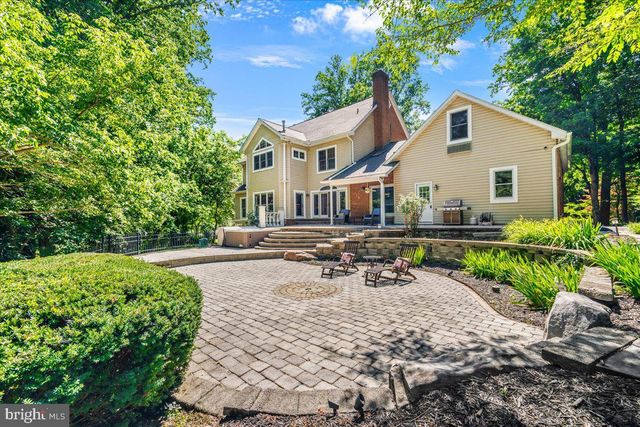 1135 GOLDFINCH LN, Millersville, MD 21108