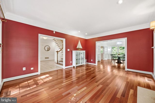 1135 GOLDFINCH LN, Millersville, MD 21108