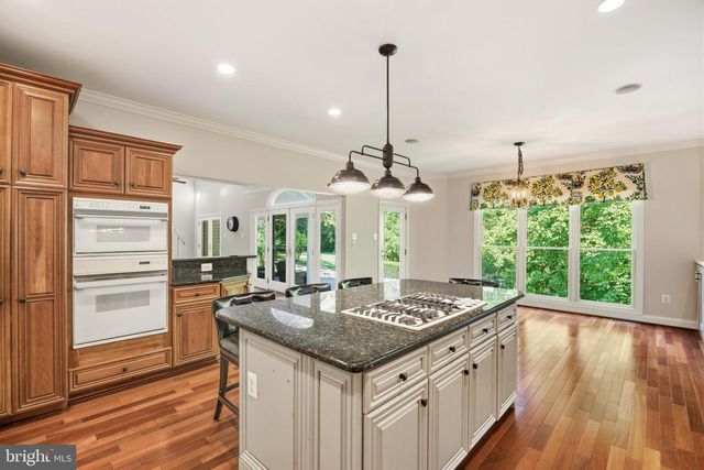 1135 GOLDFINCH LN, Millersville, MD 21108