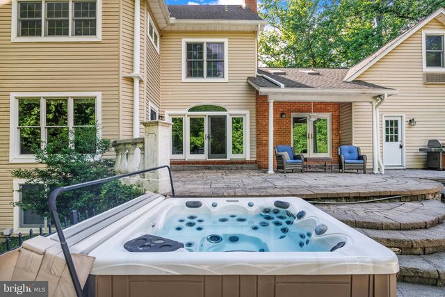 1135 GOLDFINCH LN, Millersville, MD 21108