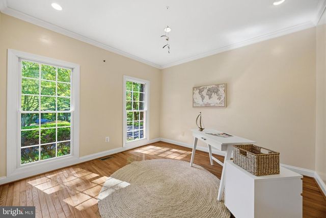 1135 GOLDFINCH LN, Millersville, MD 21108