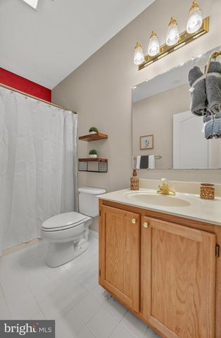 1135 GOLDFINCH LN, Millersville, MD 21108