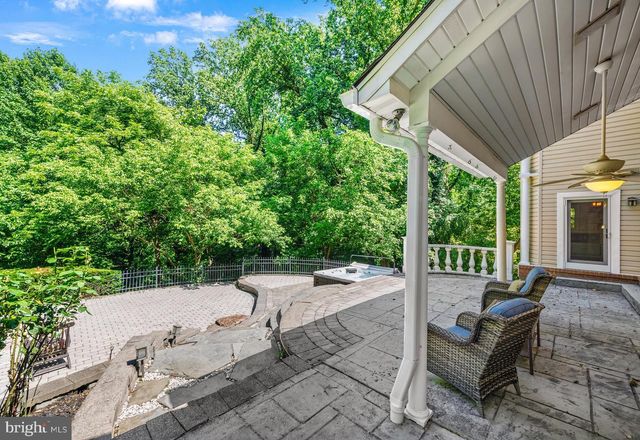 1135 GOLDFINCH LN, Millersville, MD 21108