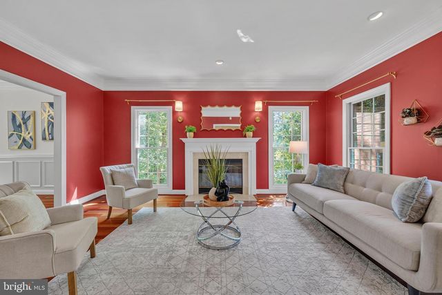 1135 GOLDFINCH LN, Millersville, MD 21108