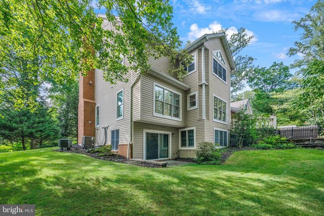 1135 GOLDFINCH LN, Millersville, MD 21108
